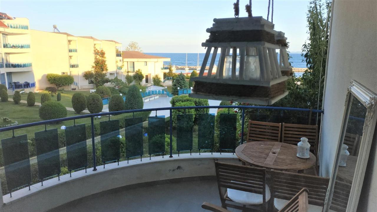 Baratero Vlas Marina Apartment Sweti Wlas Exterior foto