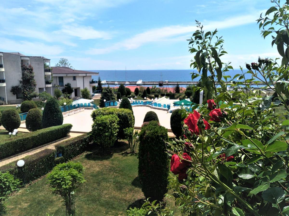 Baratero Vlas Marina Apartment Sweti Wlas Exterior foto