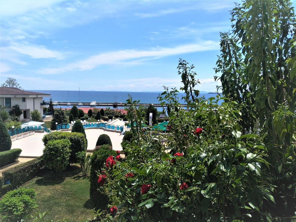 Baratero Vlas Marina Apartment Sweti Wlas Exterior foto