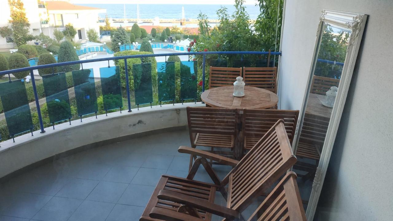 Baratero Vlas Marina Apartment Sweti Wlas Exterior foto