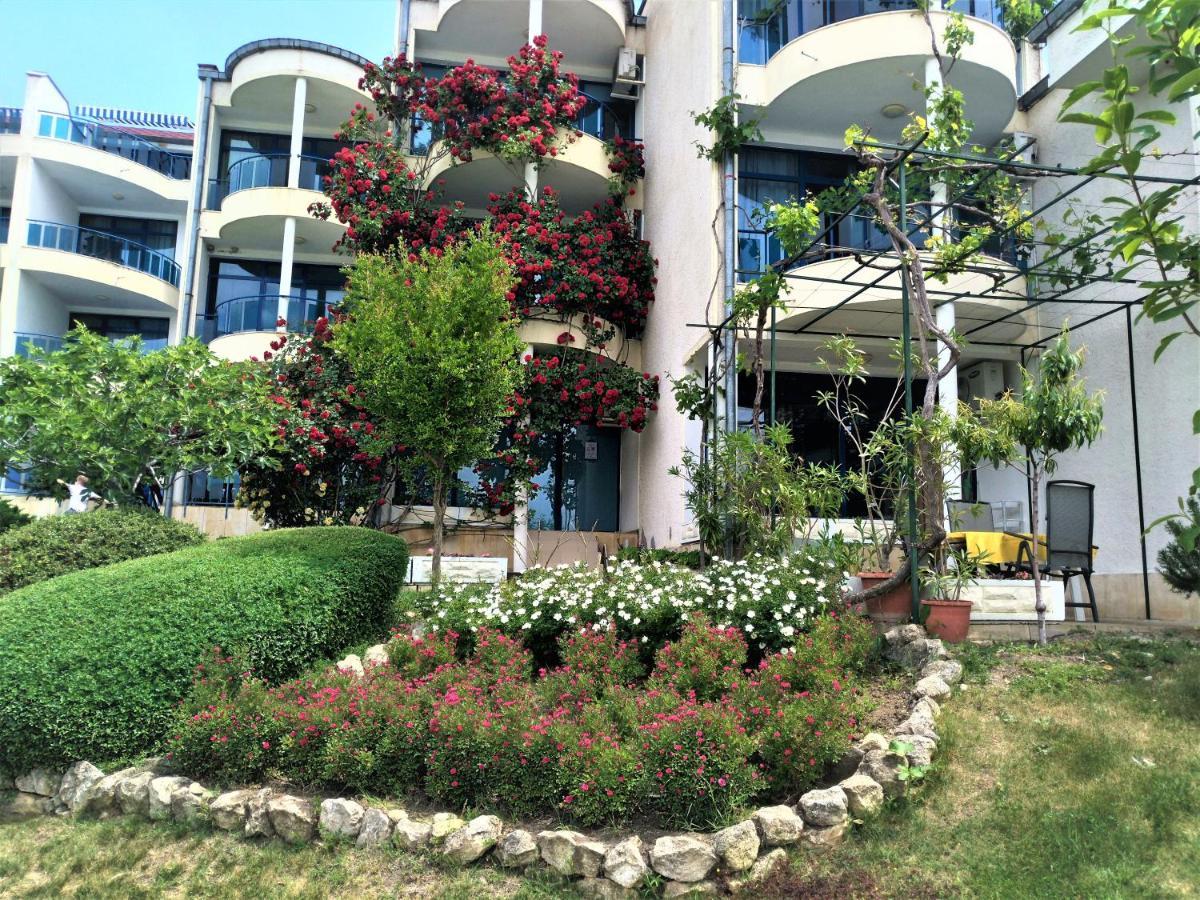 Baratero Vlas Marina Apartment Sweti Wlas Exterior foto