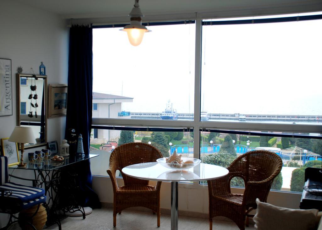 Baratero Vlas Marina Apartment Sweti Wlas Exterior foto