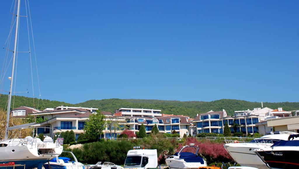 Baratero Vlas Marina Apartment Sweti Wlas Exterior foto